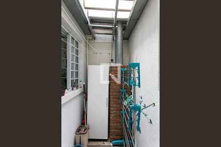 Casa de condomínio à venda com 134m², 3 quartos e 2 vagasÁrea de Serviço