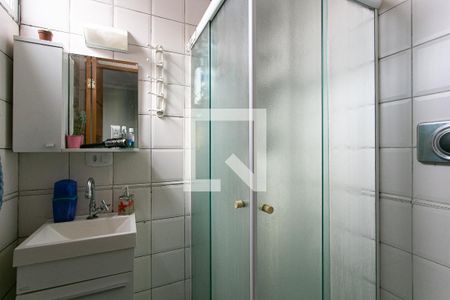 Casa de condomínio à venda com 134m², 3 quartos e 2 vagasBanheiro da Suíte