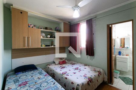 Casa de condomínio à venda com 134m², 3 quartos e 2 vagasSuíte