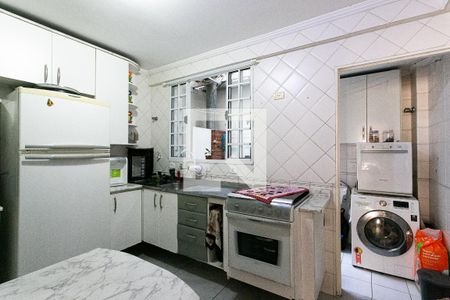 Casa de condomínio à venda com 134m², 3 quartos e 2 vagasCozinha