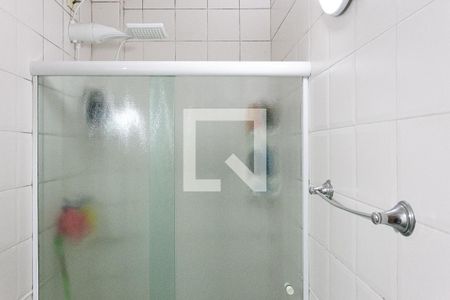 Casa de condomínio à venda com 134m², 3 quartos e 2 vagasBanheiro Social