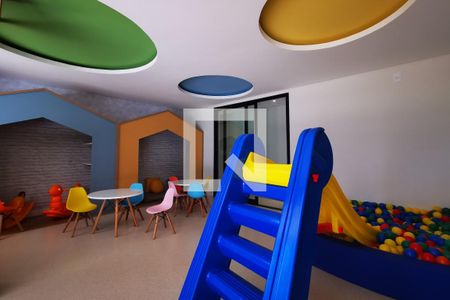 Apartamento à venda com 140m², 3 quartos e 3 vagas Apartamento à venda com 140m², 3 quartos e 3 vagasÁrea comum