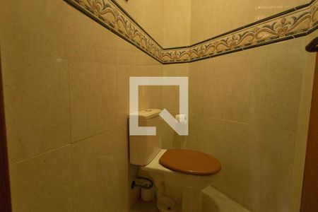 Casa para alugar com 300m², 3 quartos e 2 vagasBanheiro