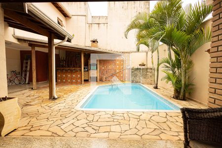 Casa para alugar com 300m², 3 quartos e 2 vagasÁrea Externa