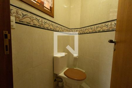 Casa para alugar com 300m², 3 quartos e 2 vagasBanheiro