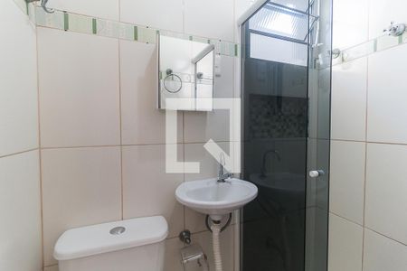 Banheiro da Suíte de casa para alugar com 1 quarto, 32m² em Jardim Cintia, Mogi das Cruzes