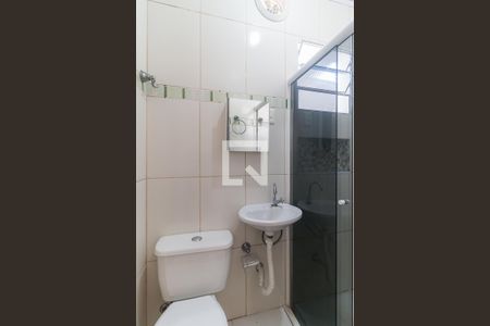 Banheiro da Suíte de casa para alugar com 1 quarto, 32m² em Jardim Cintia, Mogi das Cruzes