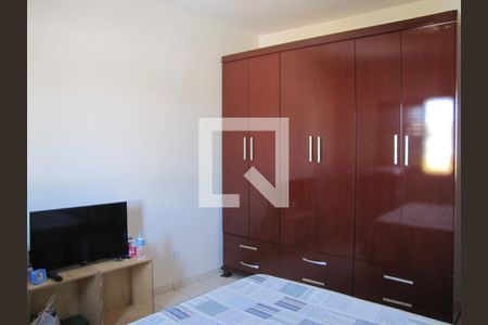 Casa à venda com 280m², 3 quartos e 3 vagasQuarto 2