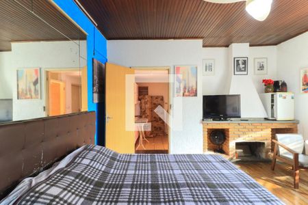 Suíte 1 de casa para alugar com 20 quartos, 350m² em Vila Congonhas, São Paulo