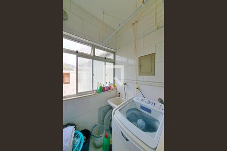 Apartamento à venda com 82m², 2 quartos e 1 vagaÁrea de Serviço