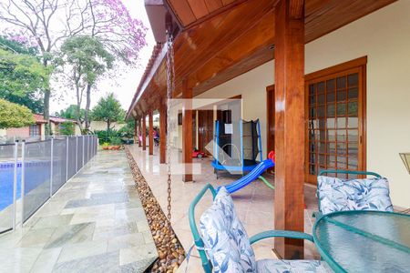 Casa de condomínio à venda com 550m², 4 quartos e 7 vagasÁrea Externa