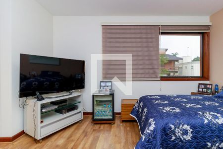 Casa de condomínio à venda com 550m², 4 quartos e 7 vagasSuíte 4