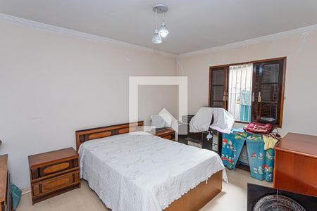 Casa à venda com 200m², 3 quartos e 2 vagas Casa à venda com 200m², 3 quartos e 2 vagasQuarto 2