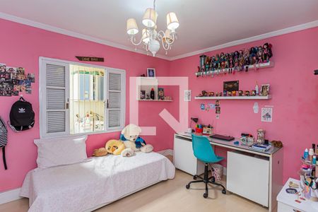 Casa à venda com 200m², 3 quartos e 2 vagas Casa à venda com 200m², 3 quartos e 2 vagasQuarto 1