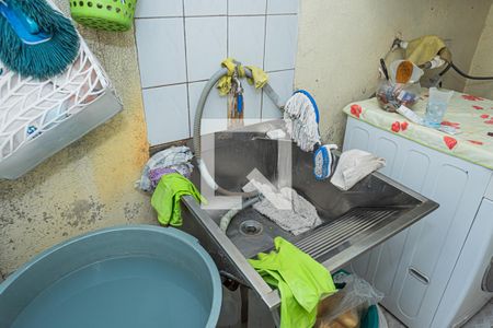 Casa à venda com 200m², 3 quartos e 2 vagas Casa à venda com 200m², 3 quartos e 2 vagasÁrea de Serviço