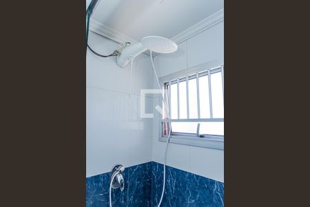 Casa à venda com 200m², 3 quartos e 2 vagas Casa à venda com 200m², 3 quartos e 2 vagasBanheiro suite