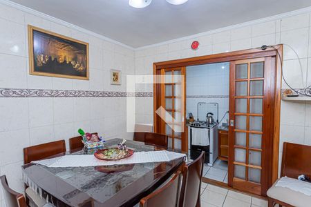 Casa à venda com 200m², 3 quartos e 2 vagas Casa à venda com 200m², 3 quartos e 2 vagasCopa