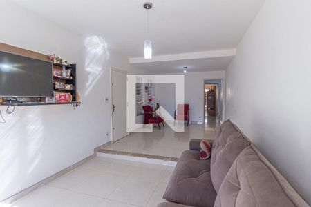 Sala de casa à venda com 5 quartos, 207m² em Cipava, Osasco