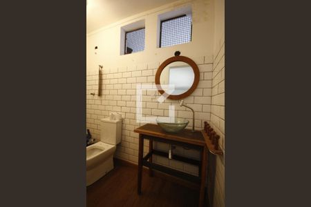 Casa à venda com 260m², 3 quartos e 3 vagasBanheiro