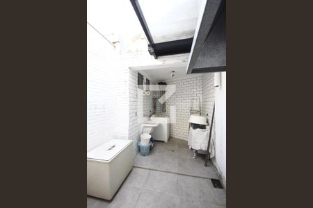 Casa à venda com 260m², 3 quartos e 3 vagasÁrea de Serviço