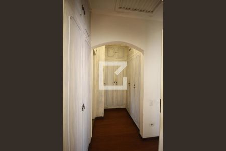 Casa à venda com 260m², 3 quartos e 3 vagasSuíte