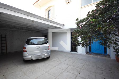 Casa à venda com 260m², 3 quartos e 3 vagasGaragem