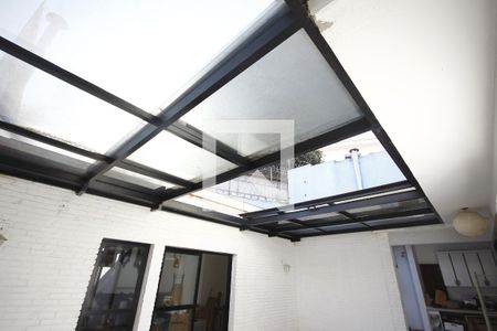 Casa à venda com 260m², 3 quartos e 3 vagasQuintal