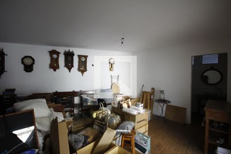 Casa à venda com 260m², 3 quartos e 3 vagasQuarto Fundos