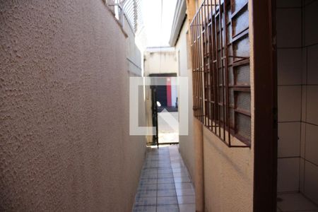 Casa para alugar com 45m², 2 quartos e sem vagaCorredor