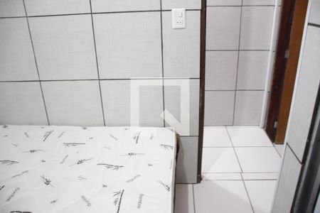 Quarto 1 de casa para alugar com 2 quartos, 45m² em Bom Jesus, Uberlândia