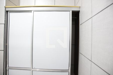 Quarto 1 de casa para alugar com 2 quartos, 45m² em Bom Jesus, Uberlândia