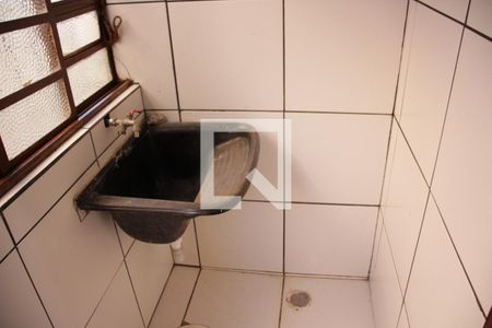 Casa para alugar com 45m², 2 quartos e sem vagaCozinha e Área de Serviço