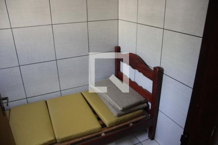 Quarto 2 de casa para alugar com 2 quartos, 45m² em Bom Jesus, Uberlândia
