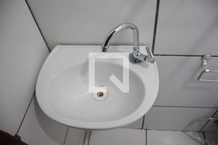 Casa para alugar com 45m², 2 quartos e sem vagaBanheiro