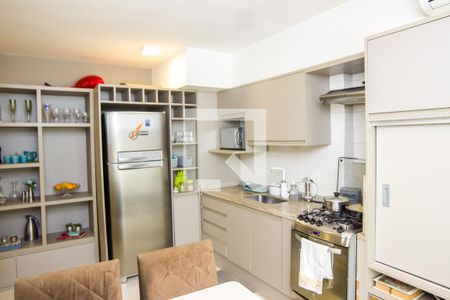 Sala/Cozinha de apartamento à venda com 2 quartos, 63m² em Consolação, São Paulo