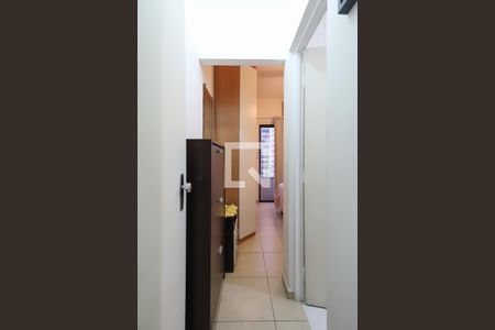 Apartamento para alugar com 80m², 2 quartos e 2 vagas Apartamento para alugar com 80m², 2 quartos e 2 vagasCorredor