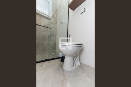 Casa à venda com 110m², 3 quartos e 3 vagasBanheiro da Suíte 3