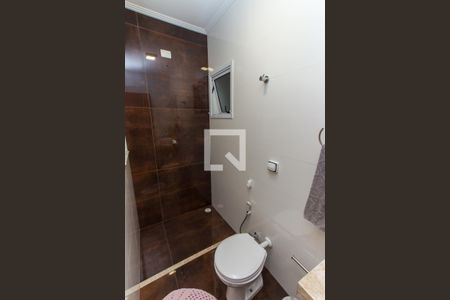 Casa à venda com 110m², 3 quartos e 3 vagasBanheiro