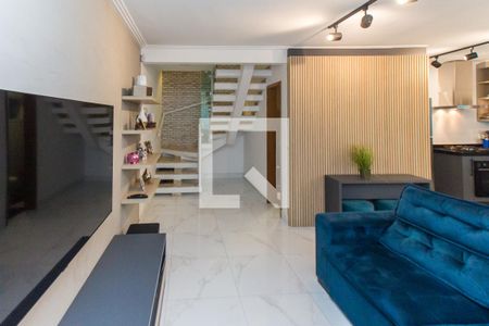 Sala   de casa à venda com 3 quartos, 110m² em Vila Isolina Mazzei, São Paulo