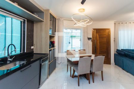 Casa à venda com 110m², 3 quartos e 3 vagasCozinha