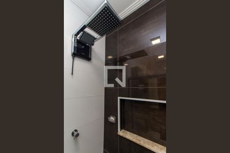 Casa à venda com 110m², 3 quartos e 3 vagasBanheiro da Suíte 1