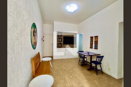 Sala  de apartamento para alugar com 2 quartos, 50m² em Ipanema, Rio de Janeiro