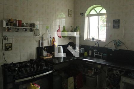 Casa à venda com 180m², 4 quartos e 3 vagasCozinha