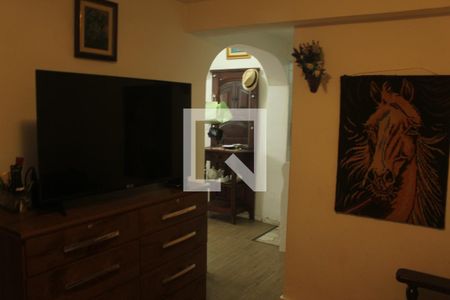 Casa à venda com 180m², 4 quartos e 3 vagasSala