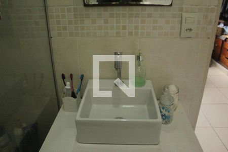 Casa à venda com 180m², 4 quartos e 3 vagasBanheiro