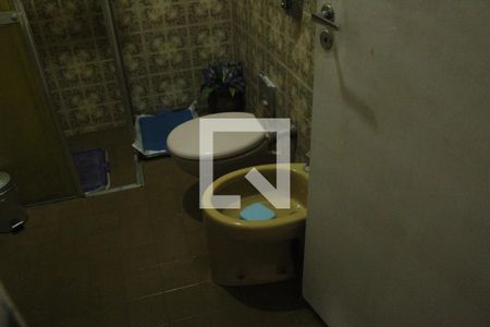 Casa à venda com 180m², 4 quartos e 3 vagasBanheiro