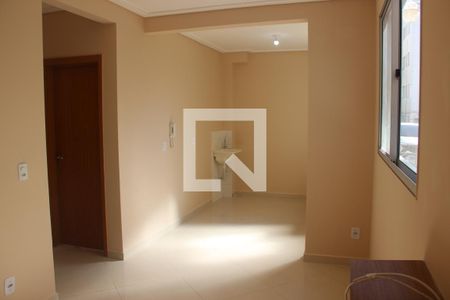 Sala de apartamento para alugar com 2 quartos, 45m² em Caguassu, Sorocaba