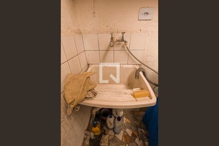 Casa à venda com 175m², 2 quartos e 1 vagaÁrea de Serviço