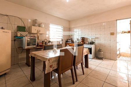 Casa à venda com 175m², 2 quartos e 1 vagaCozinha