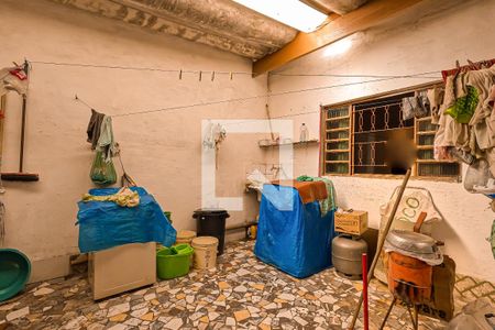 Casa à venda com 175m², 2 quartos e 1 vagaÁrea de Serviço